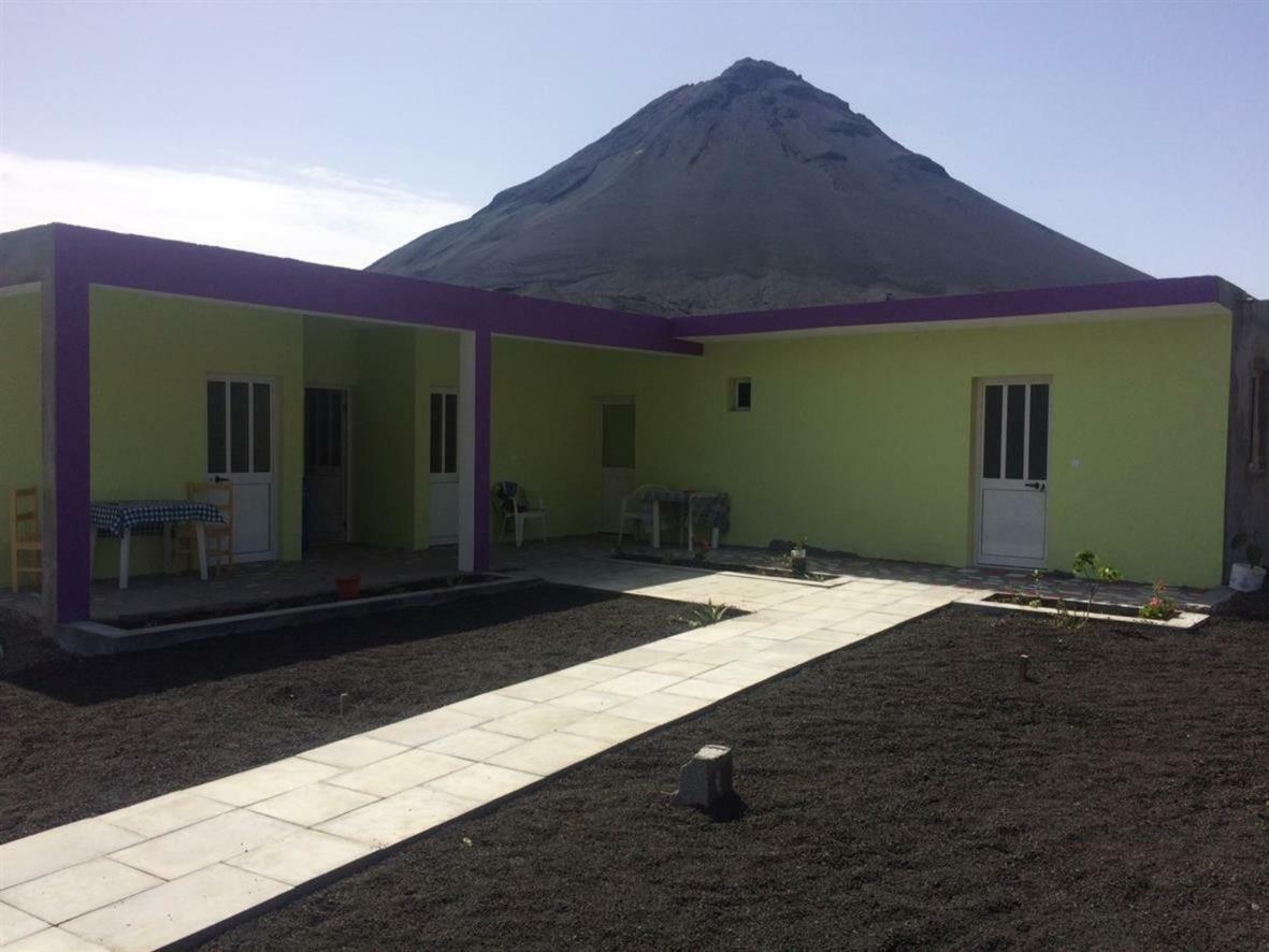 Готель Casa Helena Portela Екстер'єр фото
